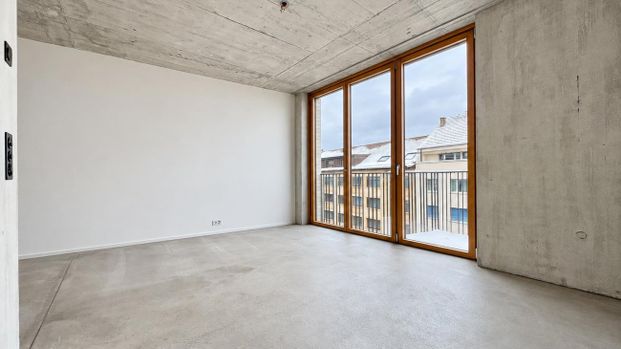 Modern im Sichtbetonstil Nähe Spalentor - Foto 1