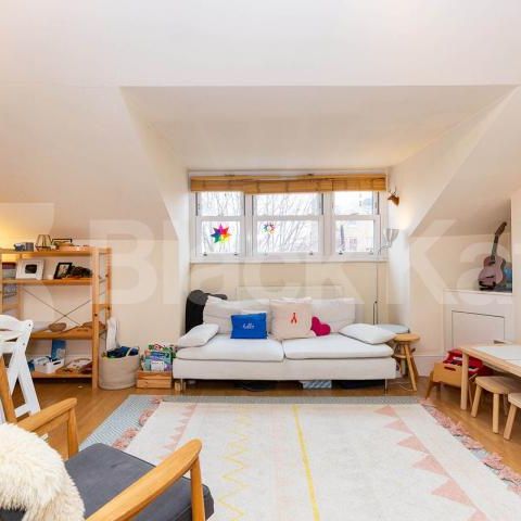 Two double bedroom flat located moments from the vibrant Crouch End Broadway - Photo 1