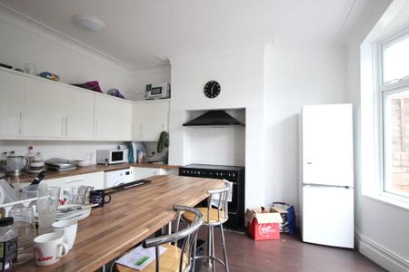 Cranbrook Road, Redland - Photo 4