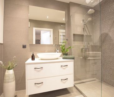 Mokotów Al. Sikorskiego 9 - 3 pokoje 67 m2 garaż - Zdjęcie 2