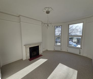 1 Bed Flat, Albert Road, BN1 - Photo 4