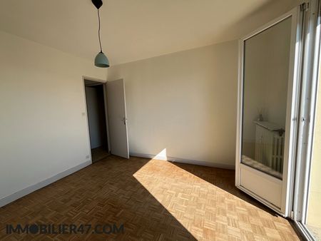 Location Appartement 3 pièces 72m² AGEN 47000 - Photo 4