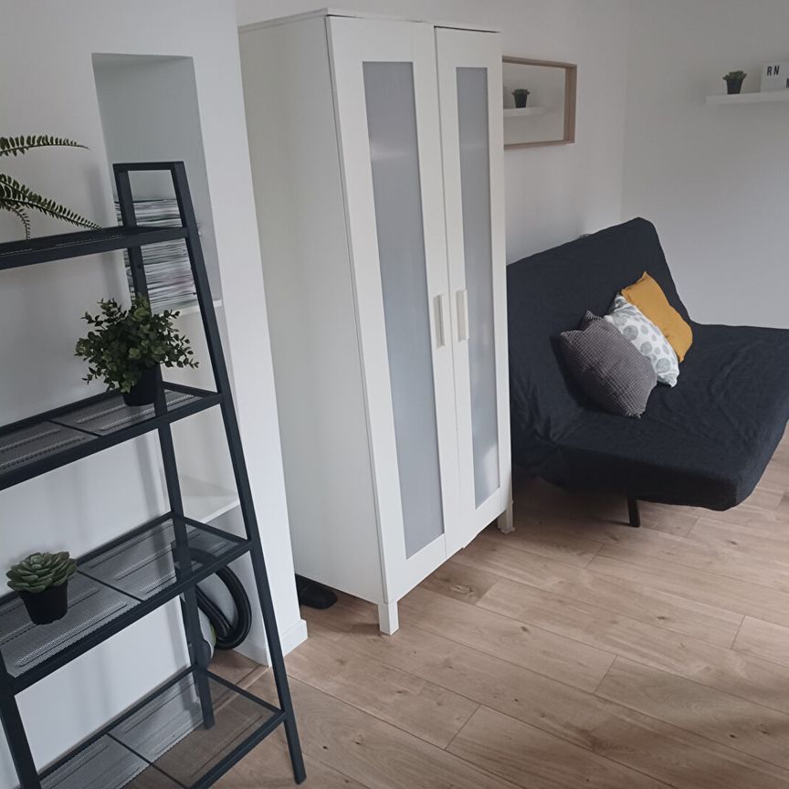 Location Appartement 1 pièce 23m² - Photo 1