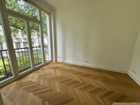 Wohnen im Agrippina Palais - Townhouse mit sehr hochwertiger Ausstattung - Photo 3