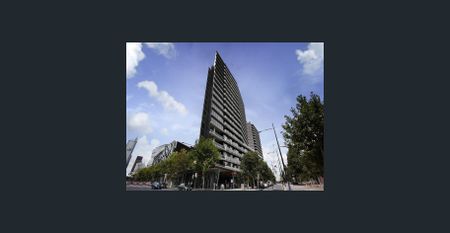 Award winning Watergate Complex - Photo 5