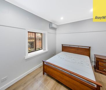 Renovated Family Haven in the Heart of Rosehill - Photo 4