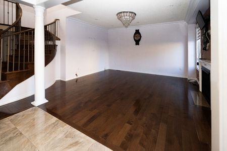 For Lease - 32 Collingham Place, Markham, Ontario - Photo 2