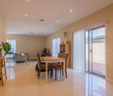 2/128 Moriah Street, Clayton VIC 3168 - Townhouse For Rent | Domain - Photo 5