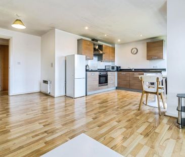 2 bedroom apartment to rent - Photo 5