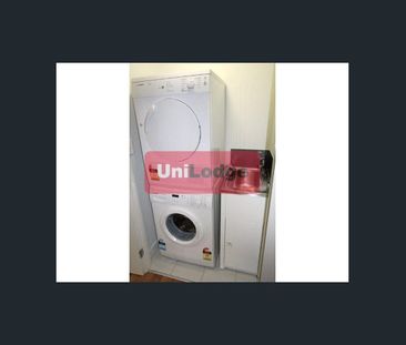 SPECIAL - 1 Bedroom in a 2 bedroom apartment, available now - Photo 1