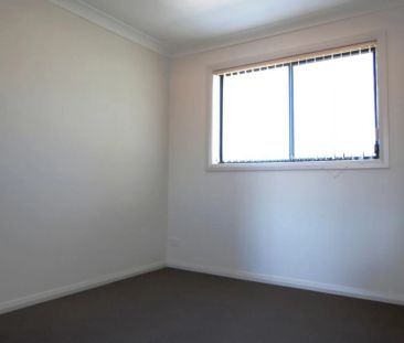 SPACIOUS SANS SOUCI TOWNHOUSE - Photo 5