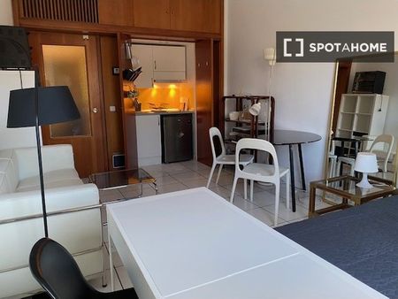 madrid, Community of Madrid 28006 - Photo 4