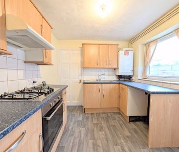 To Let – Stamford Road, Birkdale – Three Bedroom Semi - Photo 1