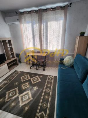 Inchiriez cameră în zona Casa Sindicatelor - Fotografie 1