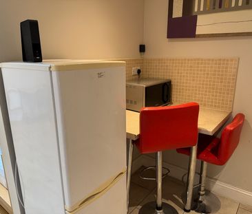 Studio Flat, Howard Road, E17 - Photo 4