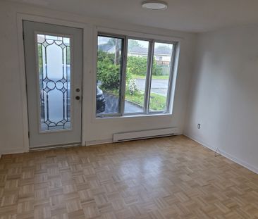 3 1/2 Dans Terrebonne 1100$ - Photo 1