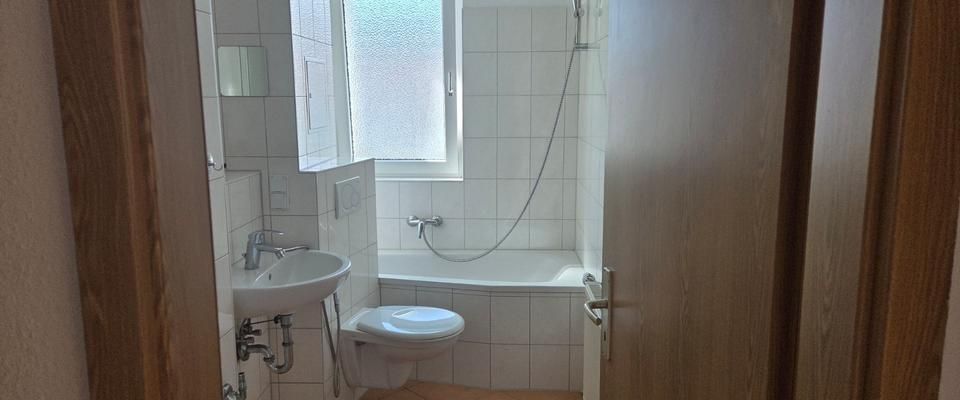 Ruhige 2-Raumwohnung in Halle Südstadt - Photo 1
