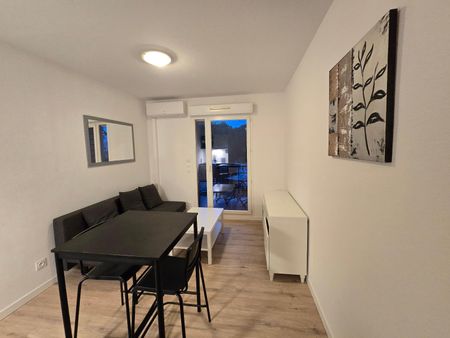 Location Appartement 1 pièce 18m² BEZIERS 34500 - Photo 2