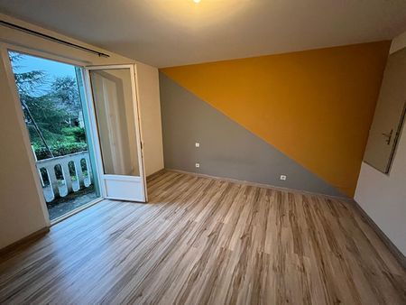 House - Photo 4