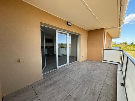 A LOUER - MONTEUX - APPARTEMENT T3, - Photo 5