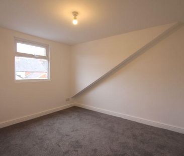 4 bedroom apartment to rent - Photo 2