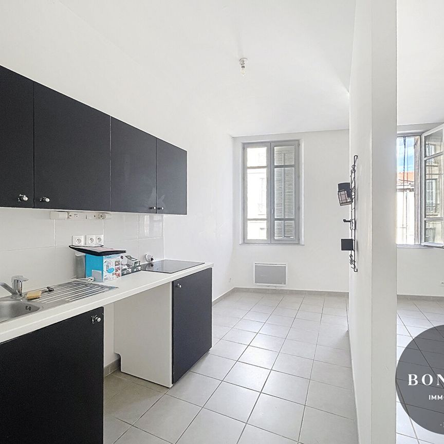 A LOUER AVIGNON INTRA-MUROS ( 84000 ) : Studio - 1 pièce - 34.92m² - loyer conventionné, - Photo 1