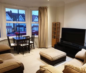 2 Bed Maisonette, Worple Road, SW20 - Photo 1