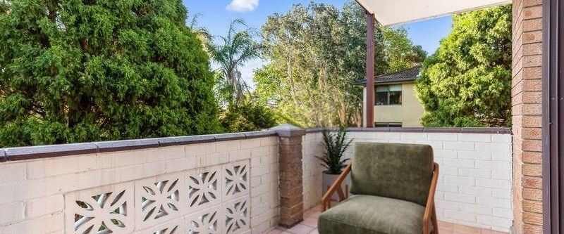 Rear of Black Two Bedroom Apartment - Photo 1