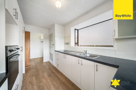 47 Reynella Drive, Massey - Photo 2