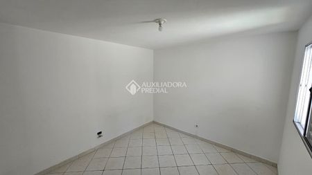 Sobrado com 3 quartos e 180m² para alugar em Dermarchi, São Bernardo do Campo. - Foto 5