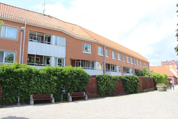 Besökaregränd 10F - Foto 1