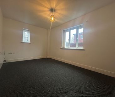 Chapel Gardens, Liverpool, L5 - Photo 3