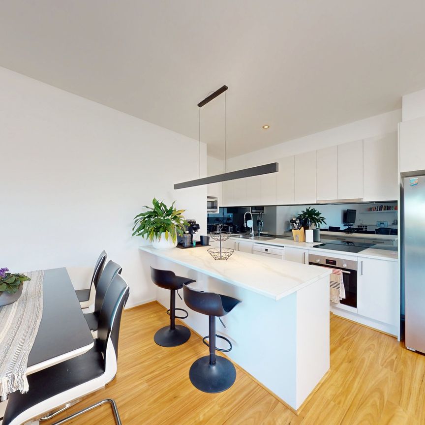 Style, Space and Lifestyle Excellence - Photo 1