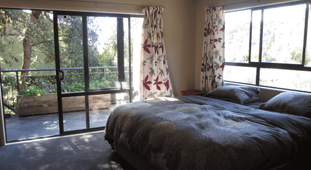 Easy Living on the Hill - 4 Bedrooms in Cashmere - Photo 1