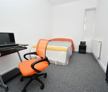 1 bed house share to rent in Scarlett Street, Burnley, BB11 - Photo 4