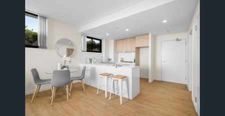 Modern Apartment Living in the Heart of Westmead! - Photo 4