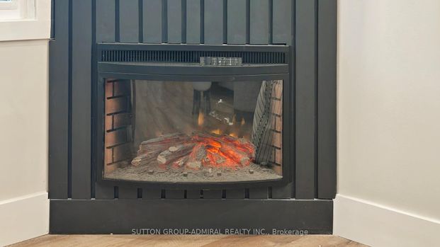 For Lease - 242 Muriel Street, Newmarket, Ontario - Photo 1