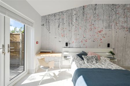 Southmead Road, Filton - Photo 3