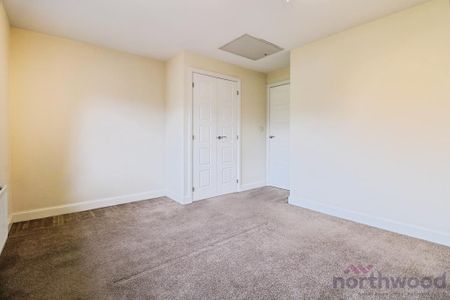 3 bedroom detached house to rent - Photo 4