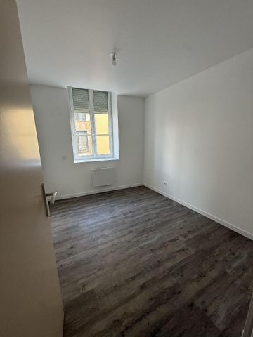 Location Appartement 3 pièces 56m² MACON 71000 - Photo 4