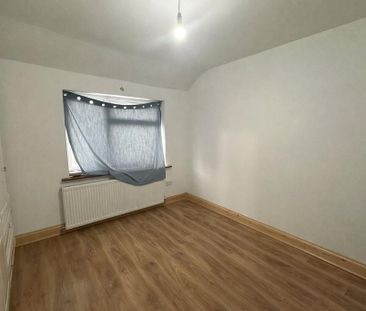 5 bedroom semi-detached house to rent - Photo 5