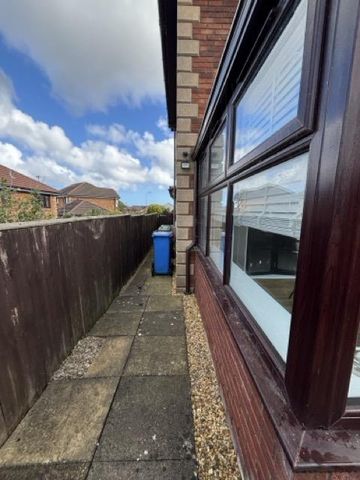 3 bedroom detached house to rent - Photo 5