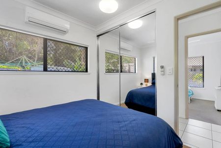 Silkwood Ridge Estate 4 bedroom home neighbourly community - Photo 2