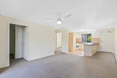 2/12-14 Camberwell Street, - Photo 3