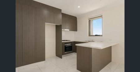 EAST FACING ON THE TOP FLOOR AMAZING VEIWS ... DUCTED AIR CONDITIONING - Photo 4