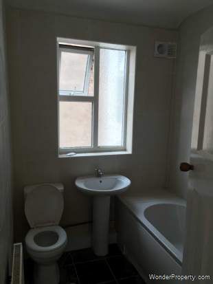 1 bedroom property to rent in Liverpool - Photo 4