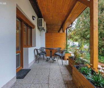 Pronájem bytu 2+kk 30 m² - Photo 1
