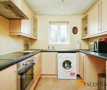 2 bedroom flat to rent - Photo 6