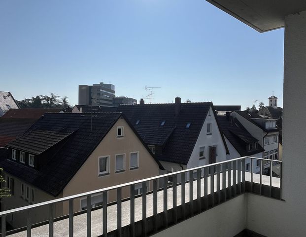 Ein echter Glücksgriff: Moderne Stadtwohnung in Sindelfingen - Photo 1
