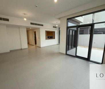 The Pulse Beachfront 4 BR Villa with Private Pool - Photo 5